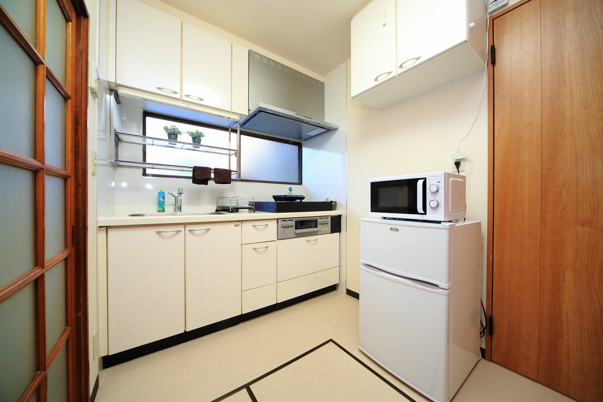 Kamon Inn Yanagihara Tokyo Exterior photo